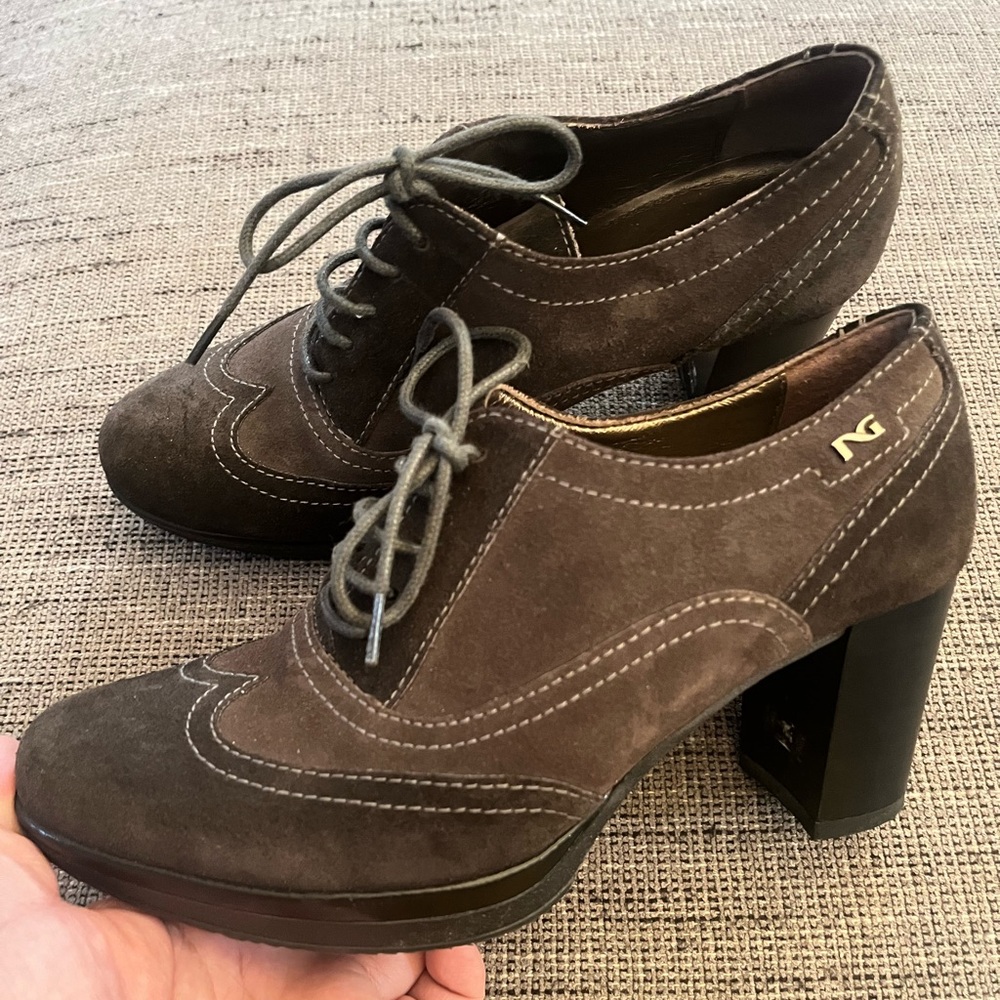 Nero Giardini Suede Wingtip Lace Up High Heels size 35